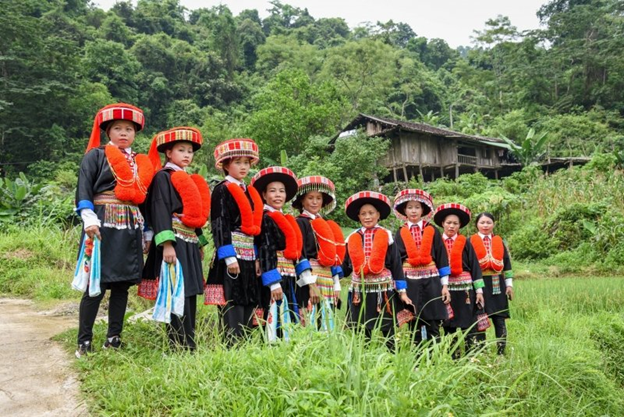 Lạng Sơn tổ chức tour khảo sát các địa bàn có thắng cảnh hoang sơ, hùng vĩ để kết nối các tuyến điểm du lịch cộng đồng tại huyện Tràng Định.