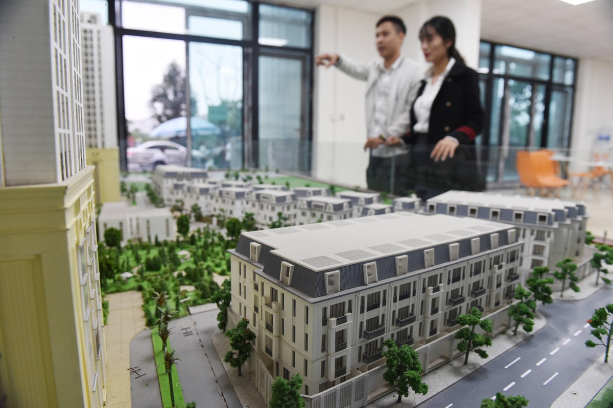Sàn giao dịch quyền sử dụng đất giúp công khai, minh bạch thị trường bất động sản. Ảnh: Quang Vinh.