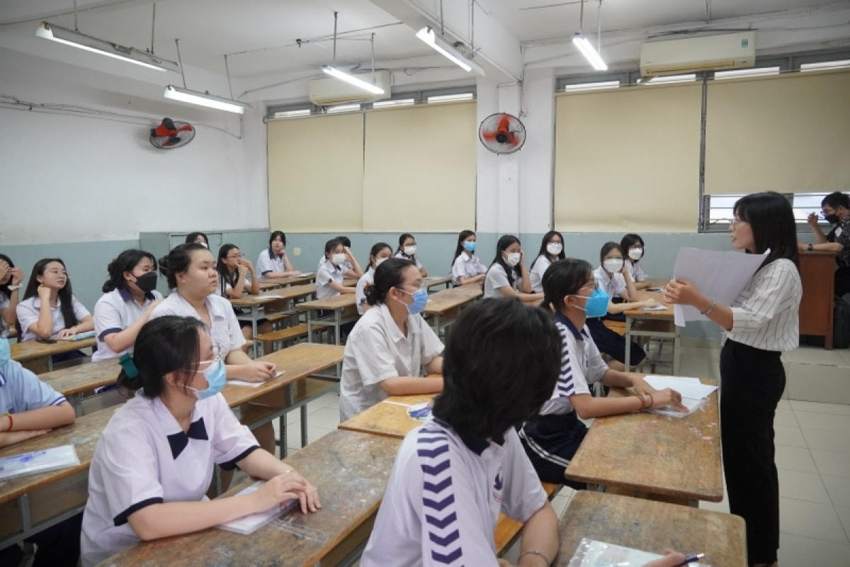 Thí sinh dự thi vaò lớp 10 tại TP HCM năm học 2023- 2024 (ảnh TL) 