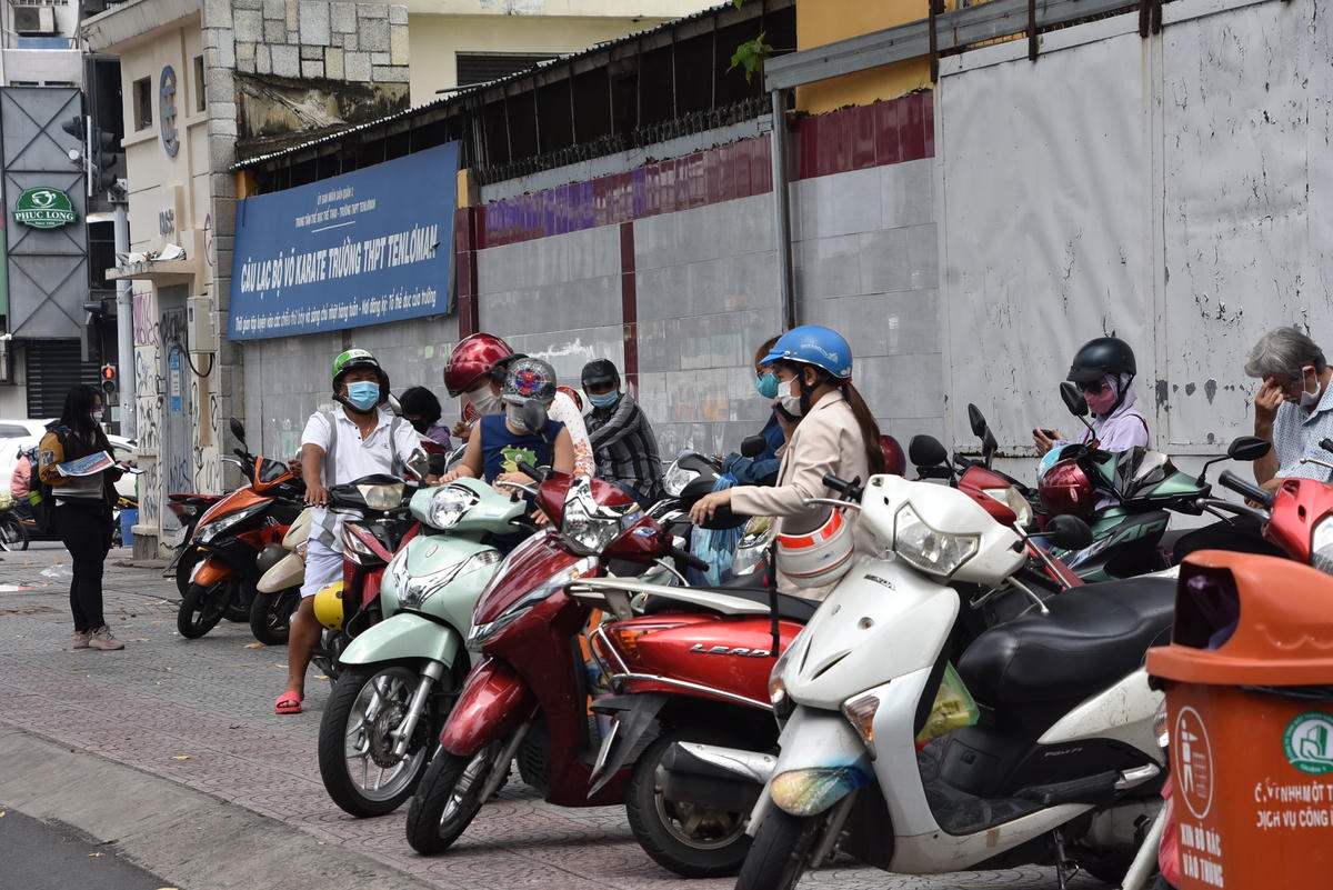 Buổi chiều nay, thí sinh sẽ làm bài thi môn Ngoại ngữ từ 14h30, kết thúc Kỳ thi tốt nghiệp THPT 2022.