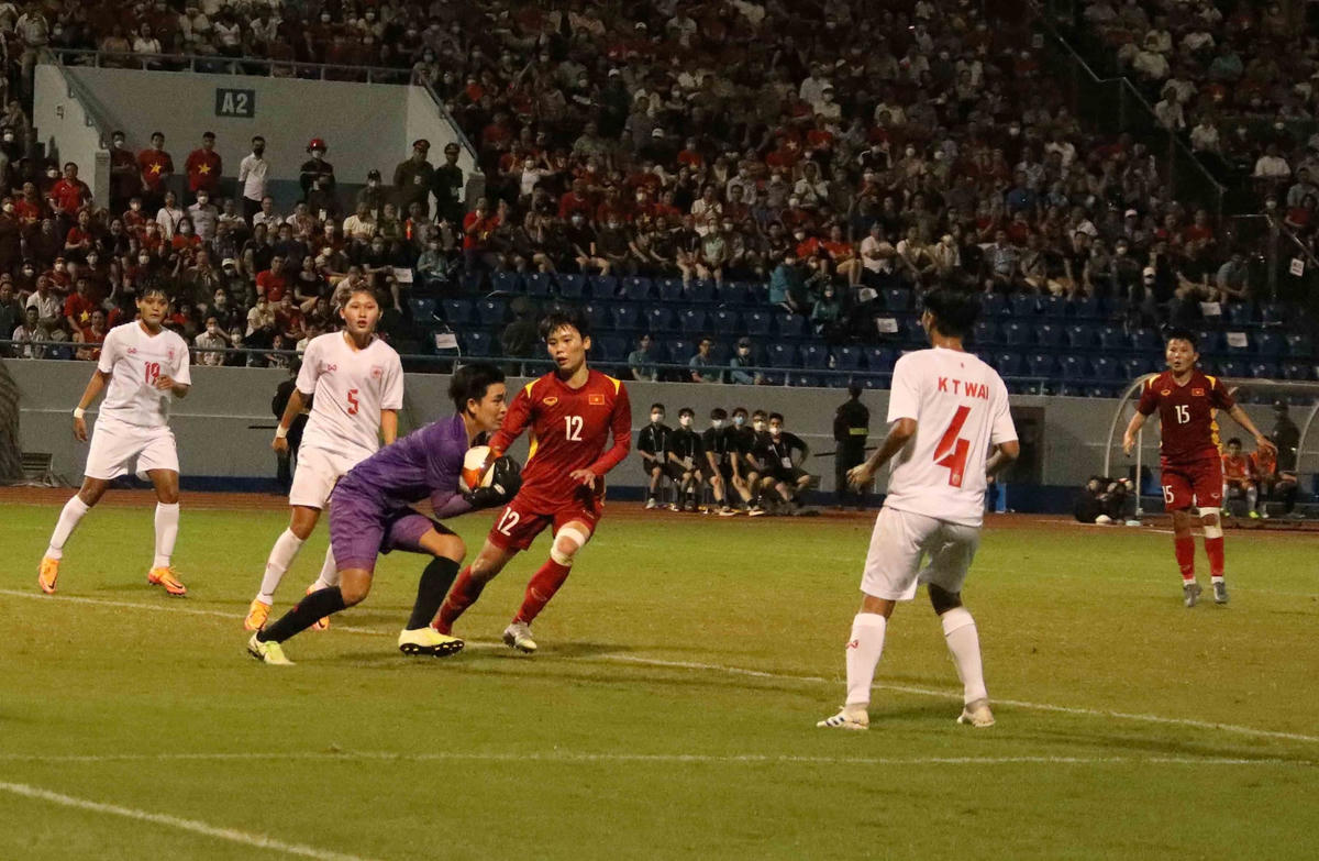 Chung kết bóng đá nữ SEA Games 31: Việt Nam đấu với Thái Lan