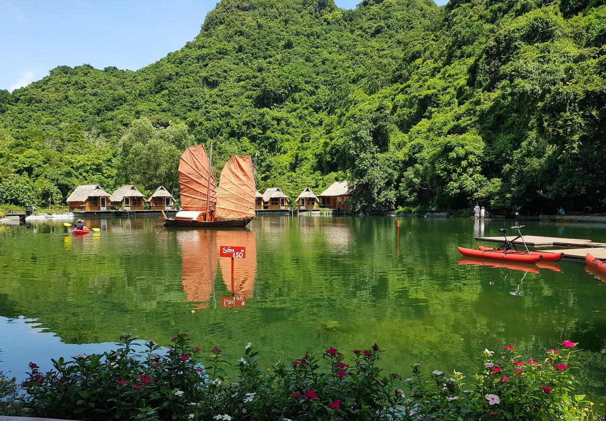 Vẻ đẹp quần đảo Cát Bà.