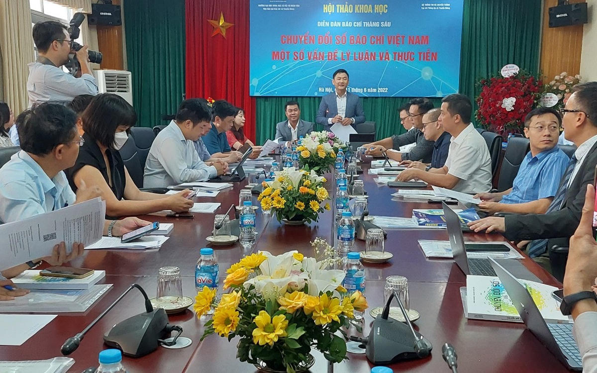 Quang cảnh hội thảo. 