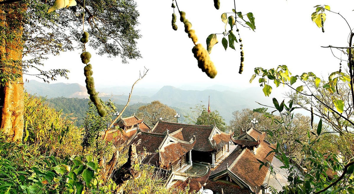 Trầm tích Yên Tử qua ảnh Đỗ Khánh Giang
