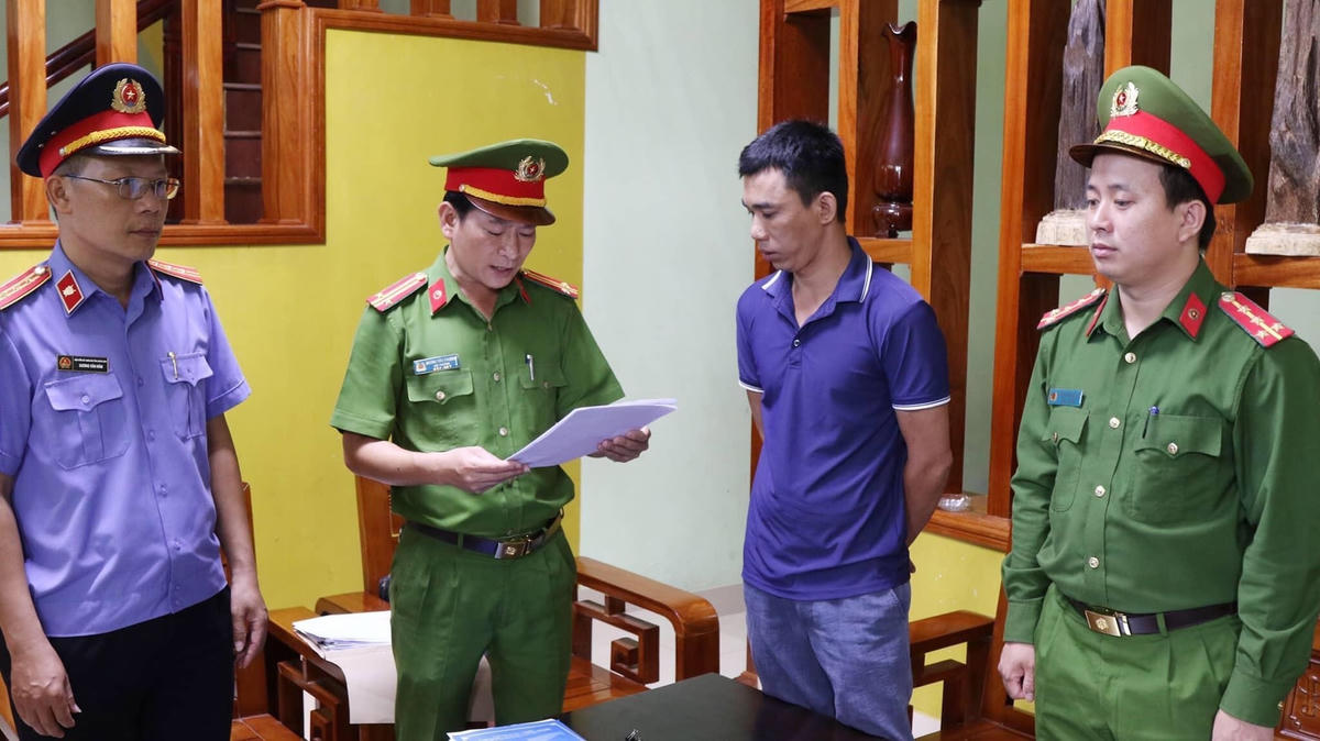 Lực lượng chức năng Quyết định khởi tố vụ án, khởi tố bị can và Lệnh tạm giam 3 tháng đối với Đỗ Khắc Điệp.