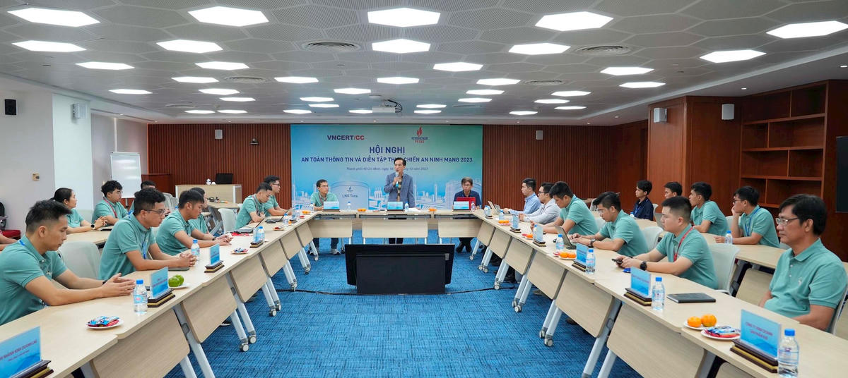 h.1-hoi-nghi-an-toan-thong-tin-va-dien-tap-thuc-chien-an-ninh-mang-pv-gas.jpg