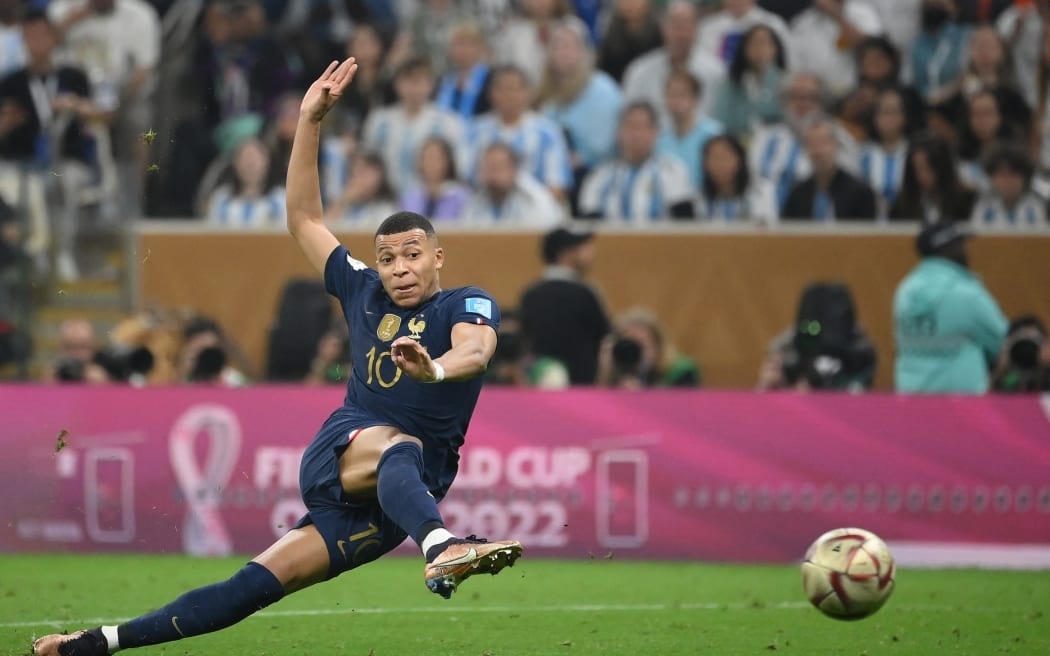 Mbappe là Vua phá lưới World Cup 2022 với 8 bàn thắng (Ảnh: Getty).