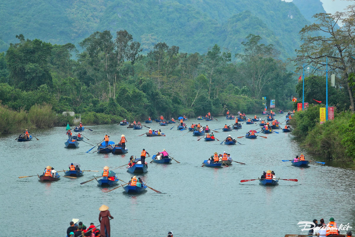 W_chua_huong-le-khanh22.jpg