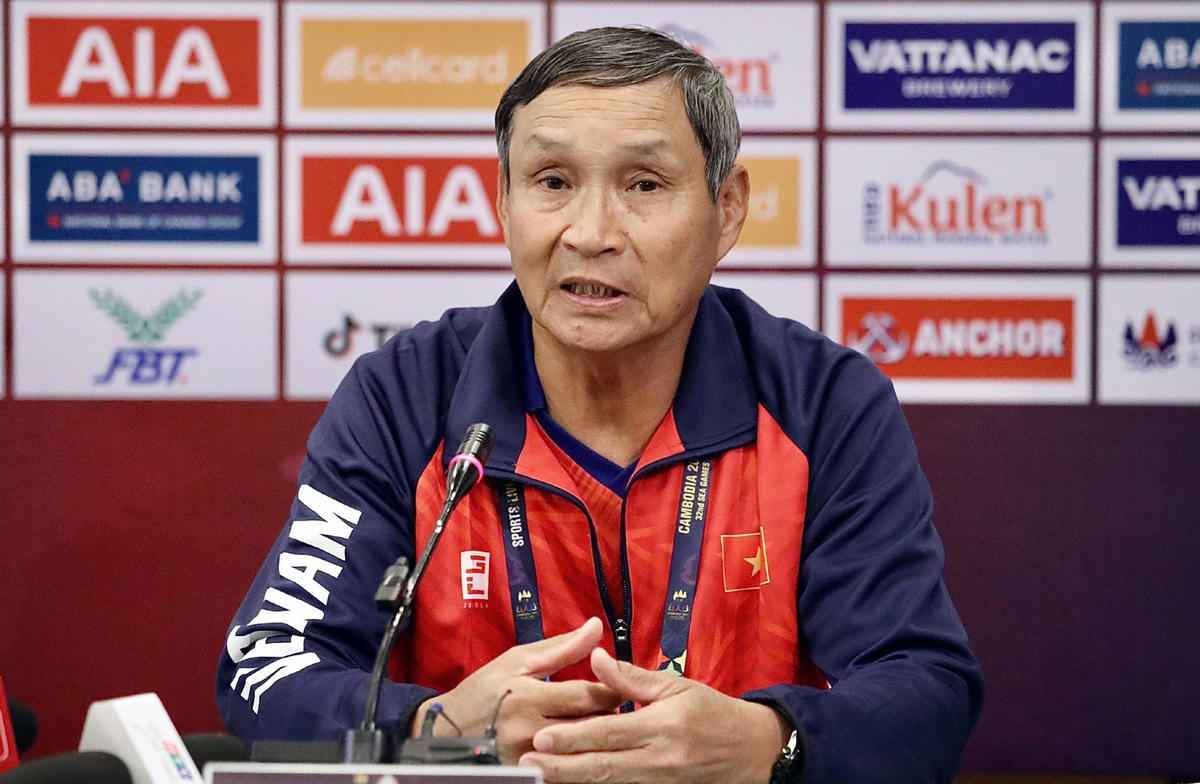 HLV Mai Đức Chung khẳng định tuyển nữ Việt Nam có sự chuẩn bị kỹ. Ảnh: Vietnamnet.