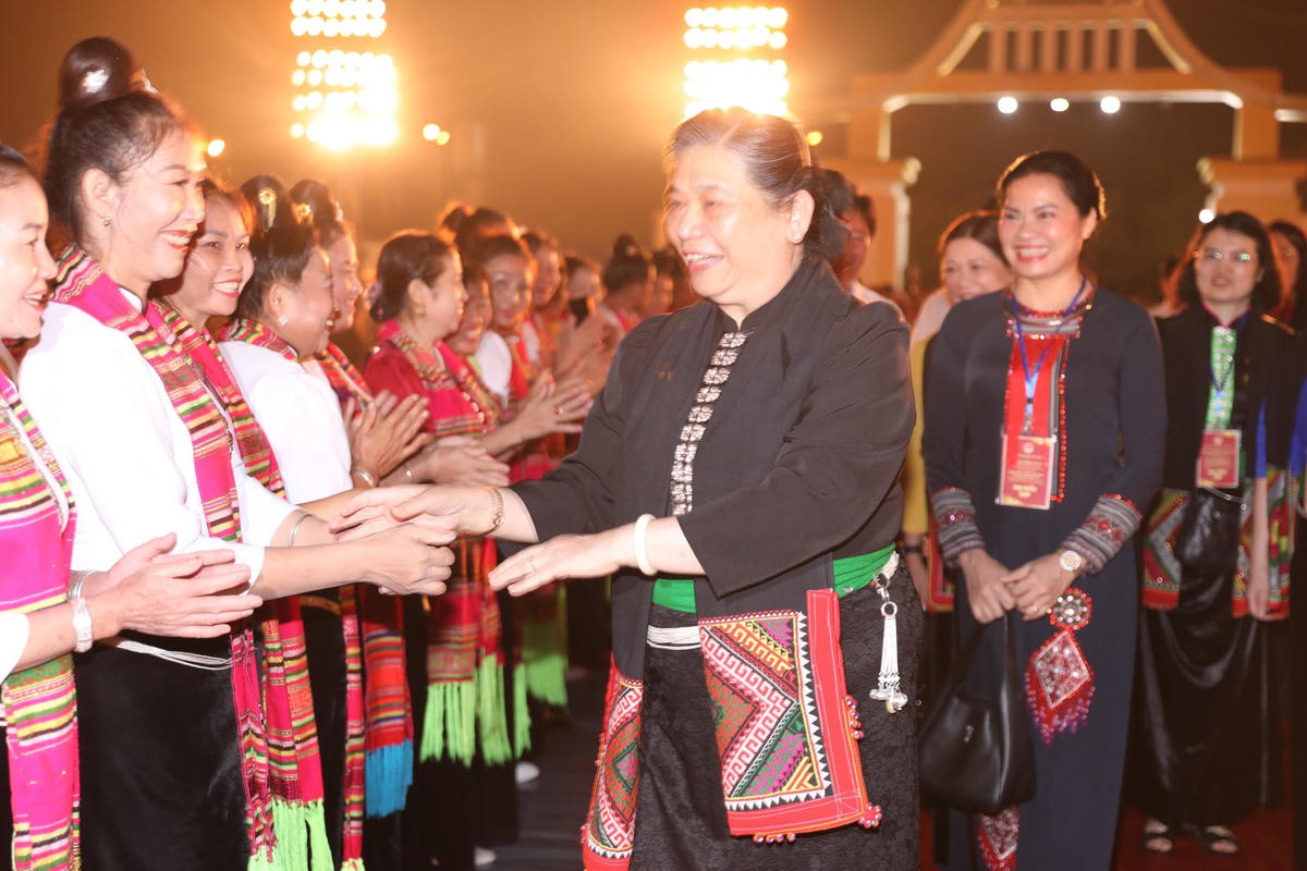 Lễ đón nhận Bằng của UNESCO ghi danh 'Nghệ thuật Xoè Thái'