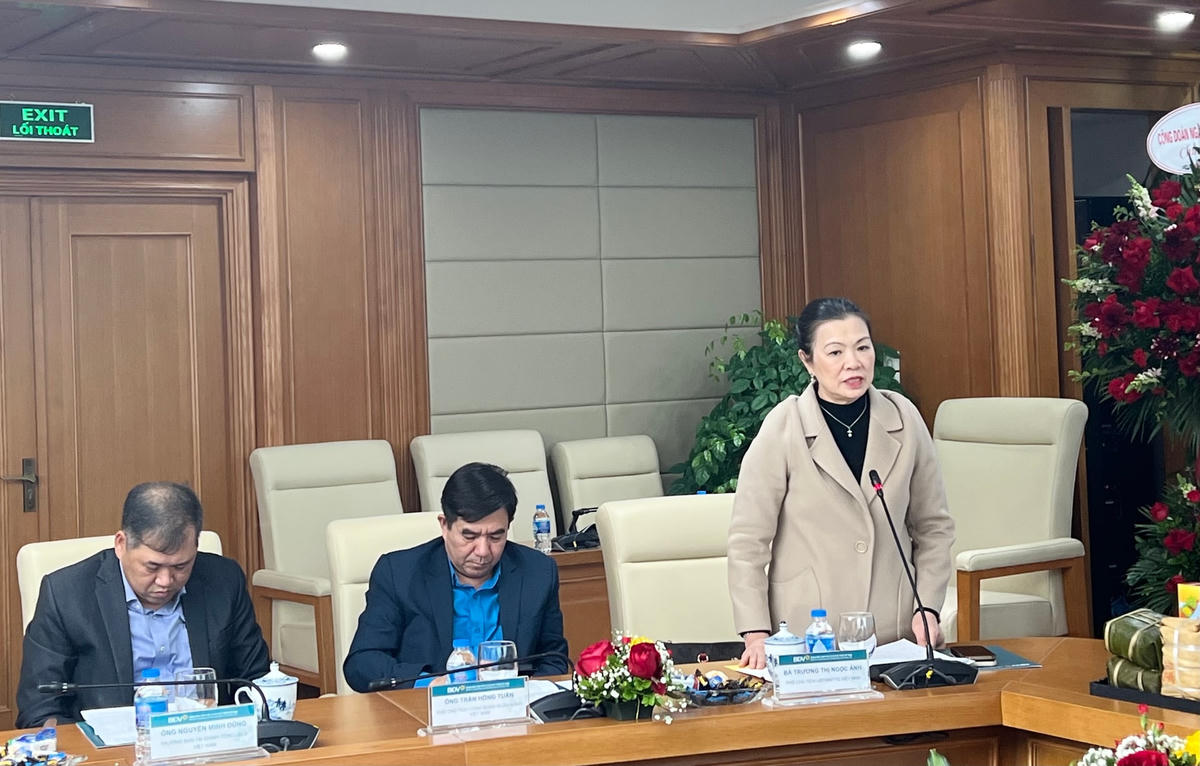 Phó Chủ tịch UBTƯ MTTQ Việt Nam Trương Thị Ngọc Ánh phát biểu tại chương trình.