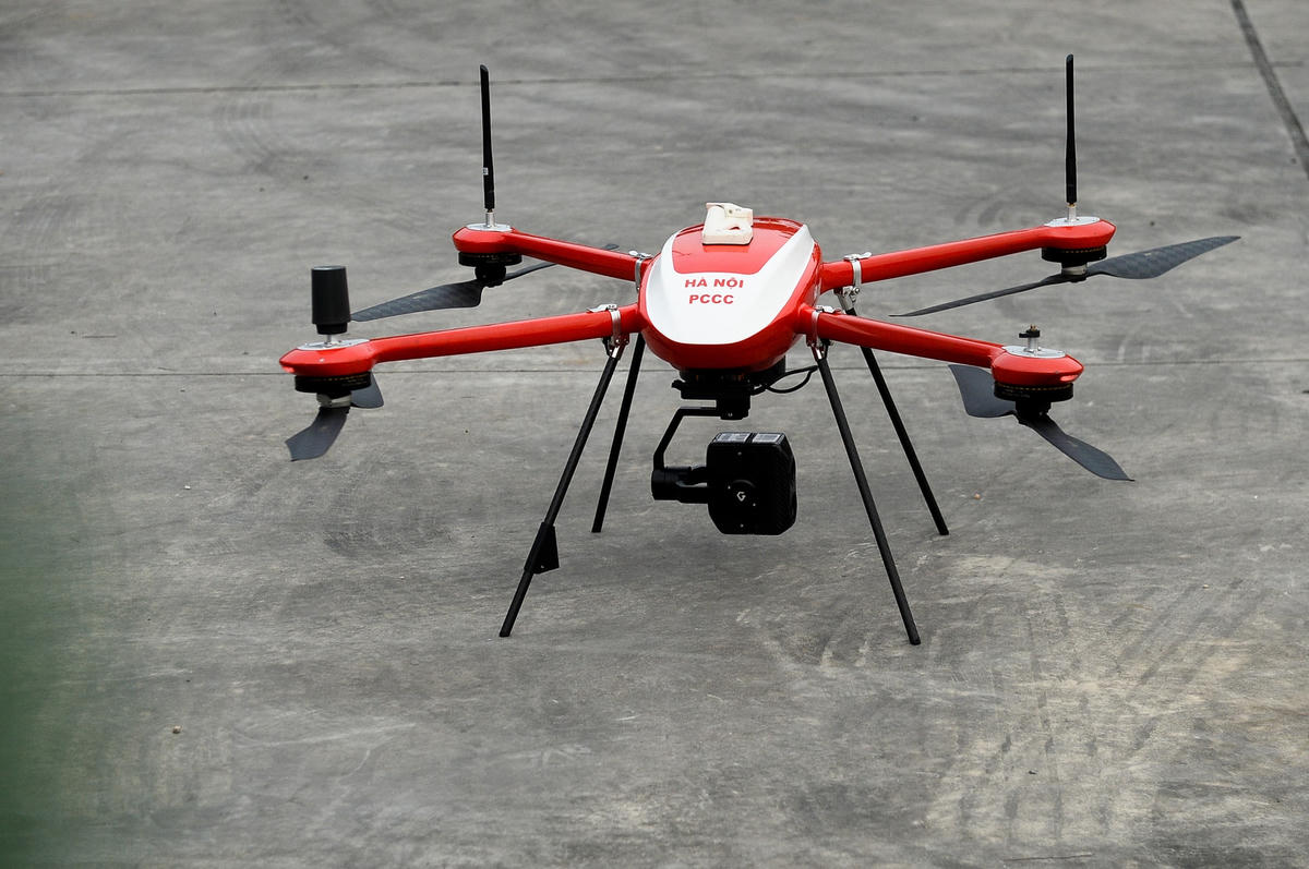 Hệ thống quan sát, quay chụp ghi hình ảnh từ trên cao ứng dụng phần mềm tác chiến phục vụ công tác chữa cháy và CNCH.