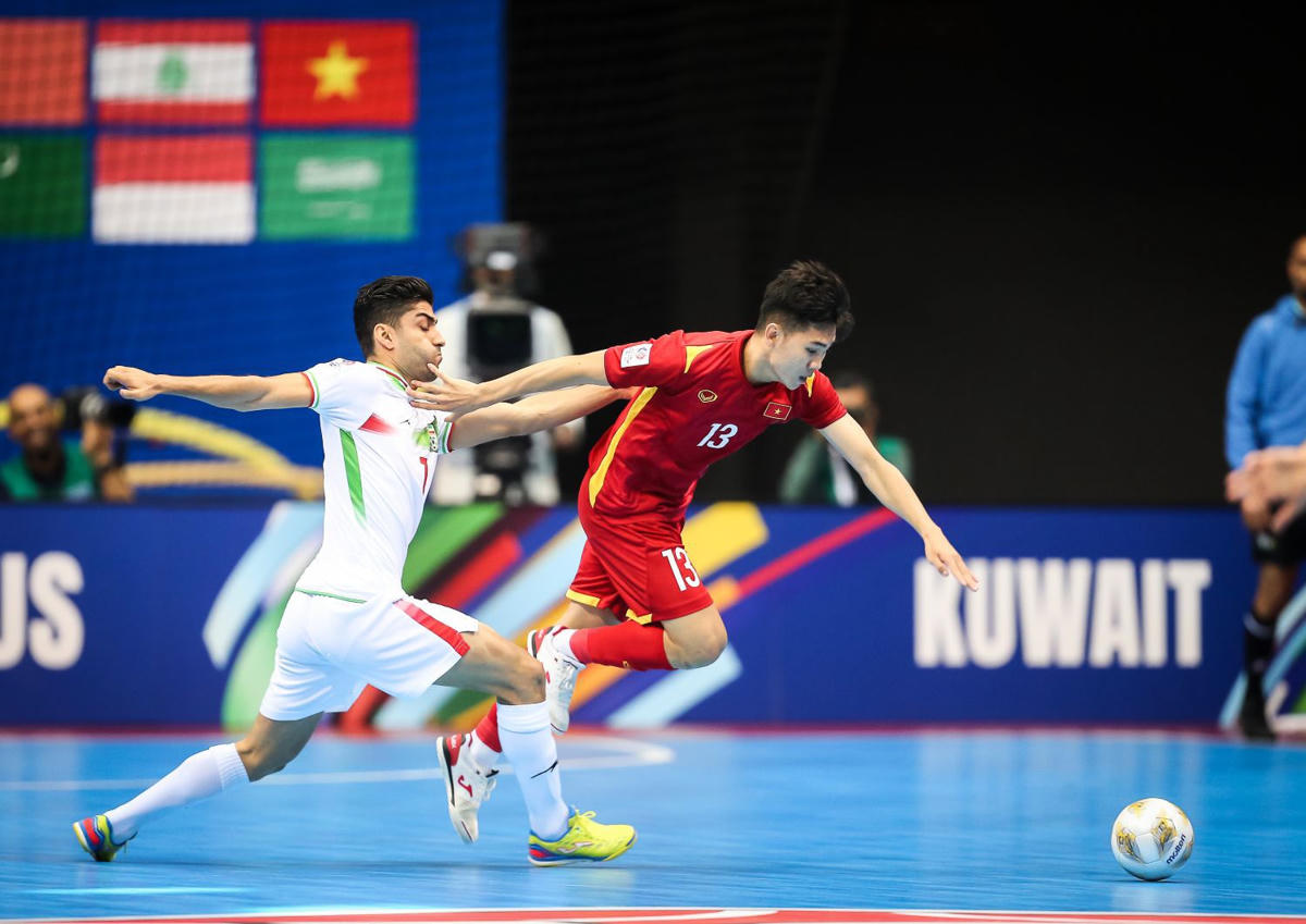 Đội tuyển futsal Việt Nam vừa có trận thua Iran với tỷ số 1-8.