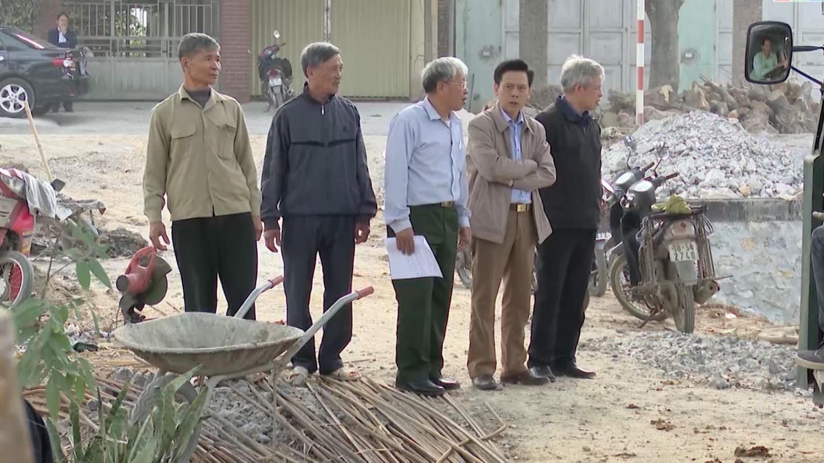 Ban Giám sát đầu tư của cộng đồng xã Tân Sơn đã tổ chức 36 lượt giám sát đối với 9 công trình, dự án triển khai trên địa bàn.