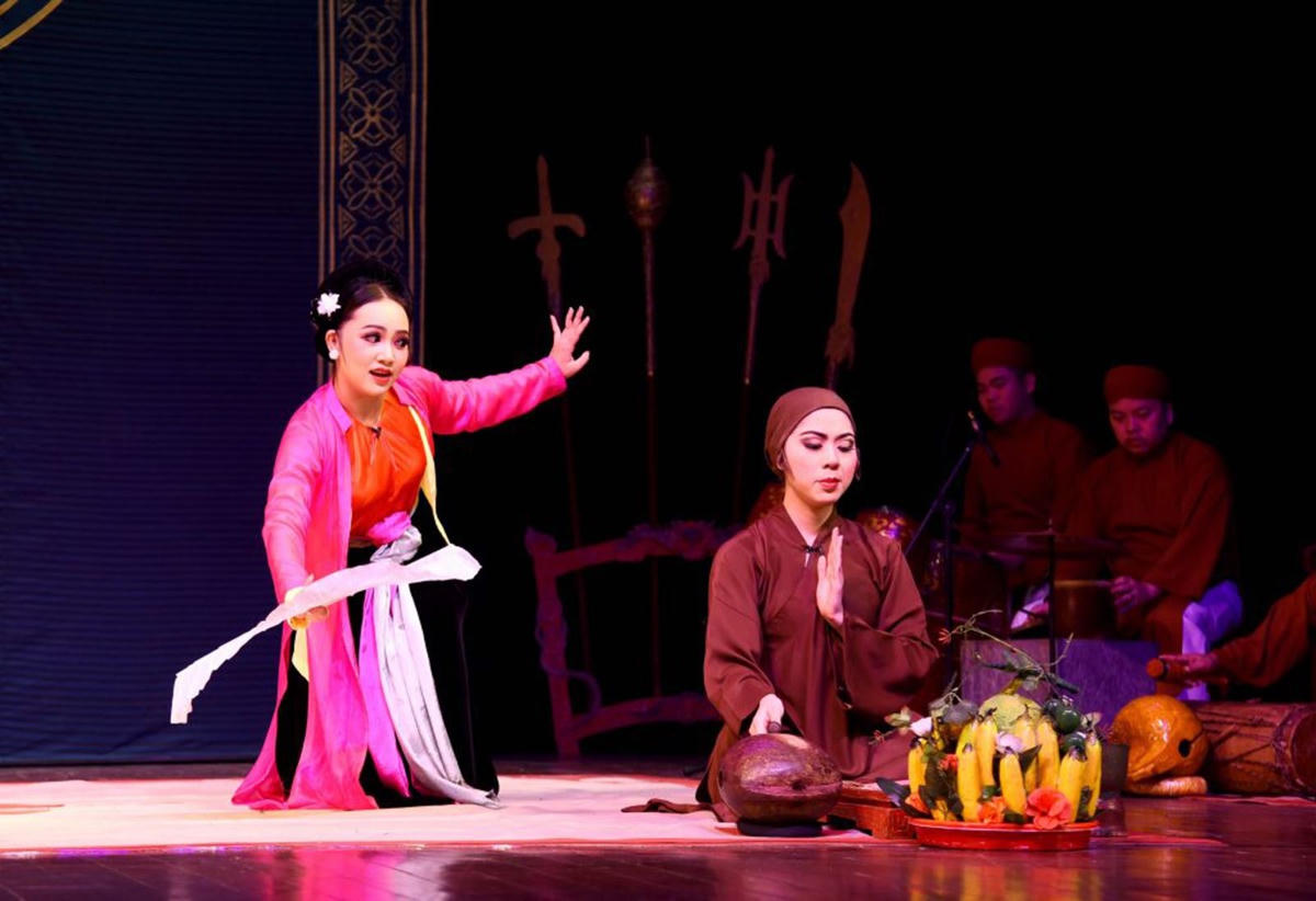 Những trích đoạn trong vở chèo “Quan Âm Thị Kính” của NSND Trần Bảng vẫn được Nhà hát Chèo Việt Nam biểu diễn thường xuyên.  