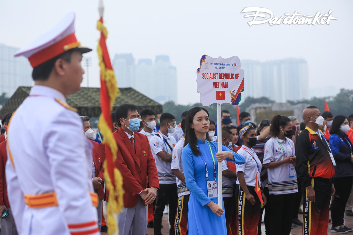 [Ảnh] Trang nghiêm Lễ thượng cờ SEA Games 31