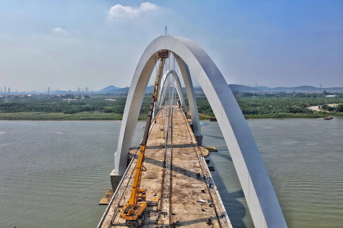 Cầu Phật Tích - Đại Đồng Thành bắc qua sông Đuống được khởi công xây dựng vào tháng 1/2018, do Ban quản lý xây dựng giao thông tỉnh Bắc Ninh làm chủ đầu tư và thực hiện quản lý khai thác vận hành.