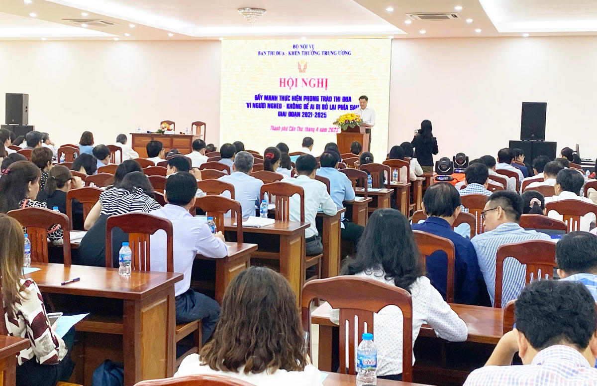 Quang cảnh hội nghị.