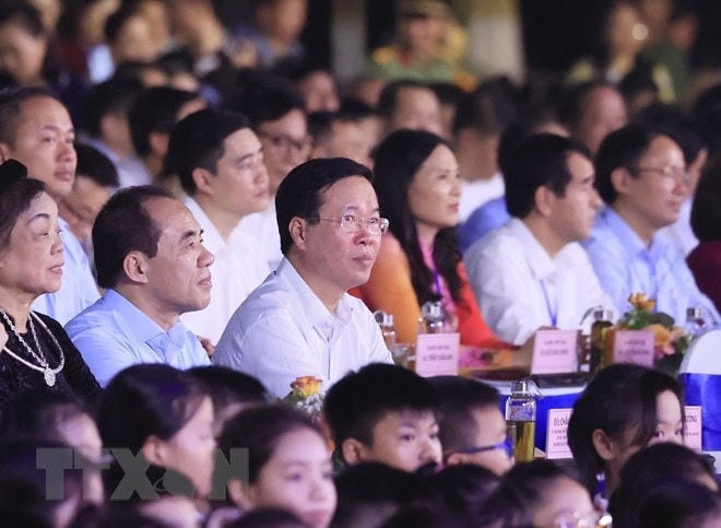 Chủ tịch nước Võ Văn Thưởng dự Đêm hội Thành Tuyên năm 2023. 