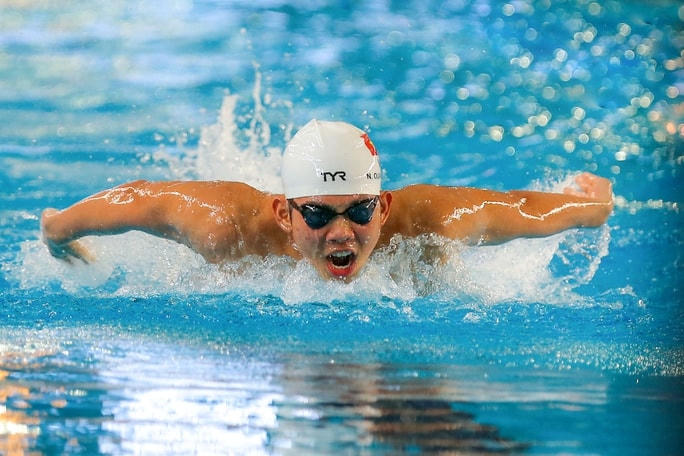 VĐV Nguyễn Quang Thuấn trên đường đua tại SEA Games 31.