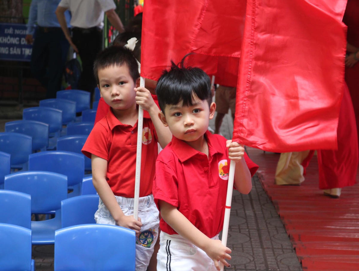 Hơn 2,2 triệu học sinh Thủ đô hân hoan đón năm học mới 2022-2023