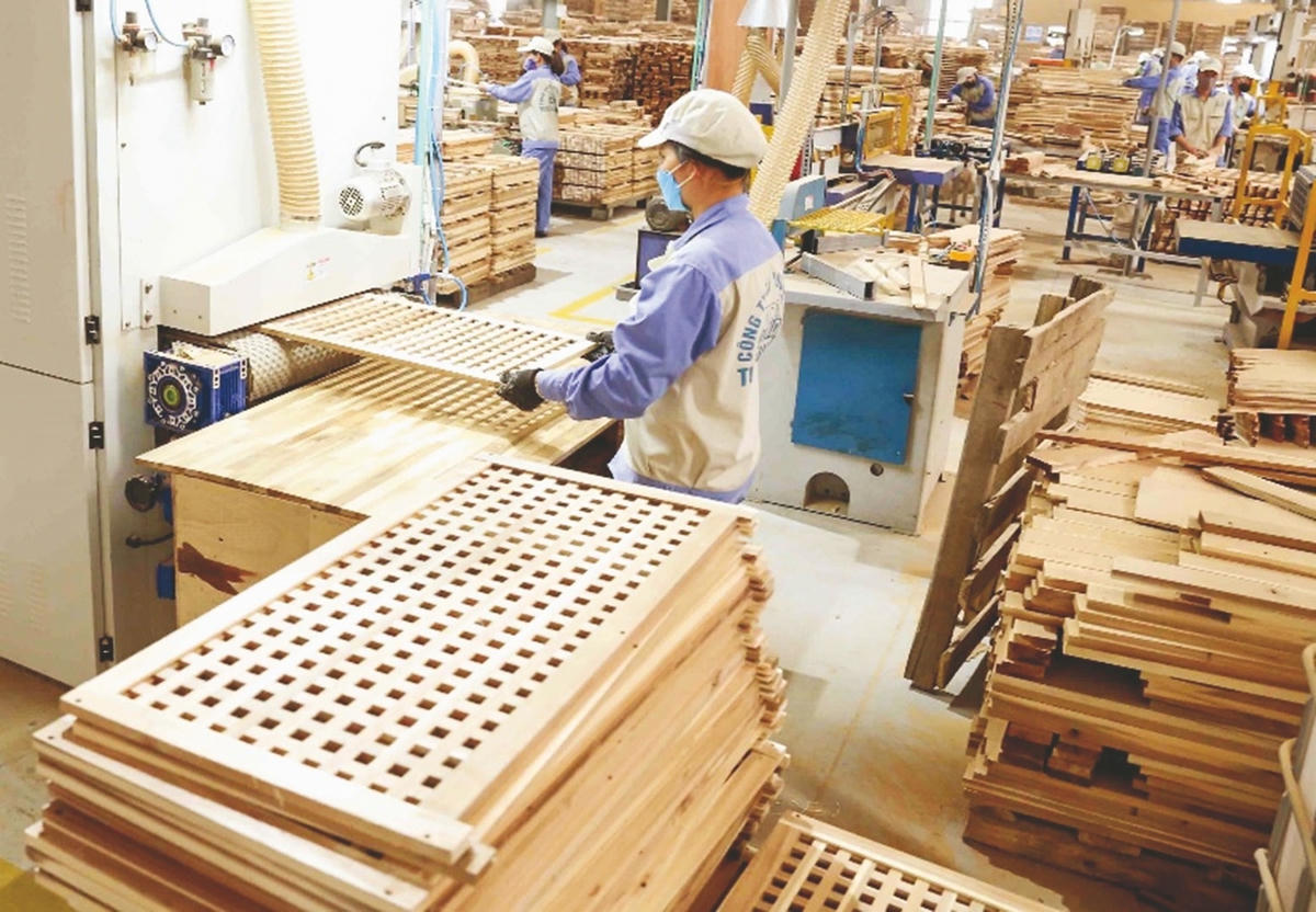 Doanh nghiệp xuất khẩu cần chủ động ứng phó với các rào cản thương mại bên ngoài.