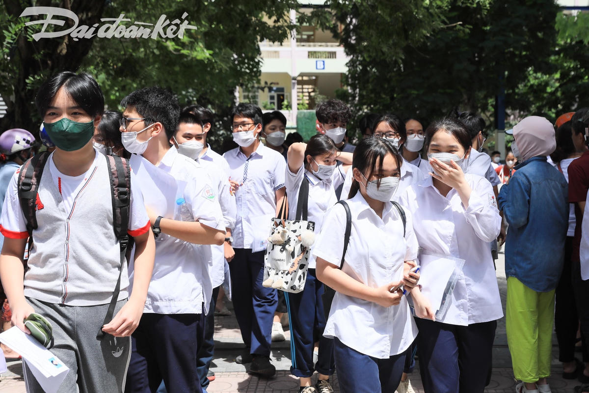 Các giáo viên cũng đánh giá đề thi Ngữ văn hay, vừa sức học sinh.