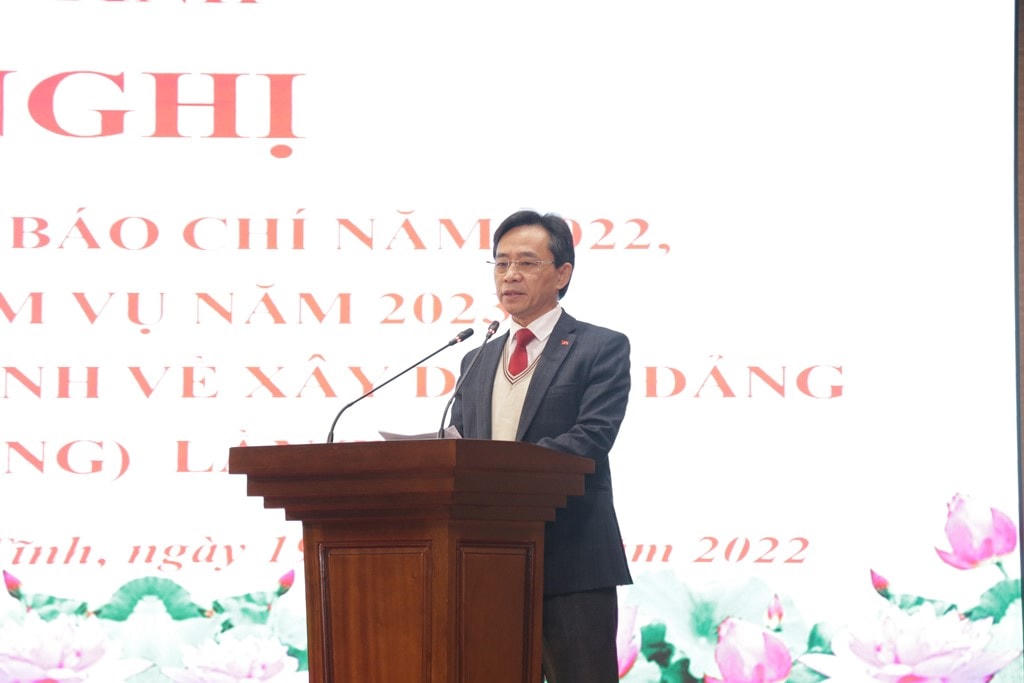 Phó Bí thư Thường trực Tỉnh ủy Hà Tĩnh Trần Thế Dũng phát biểu tại hội nghị.