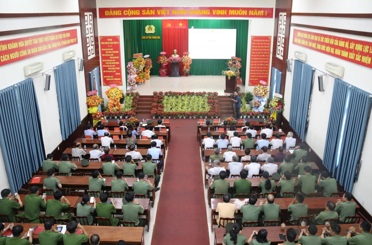 Quang cảnh buổi gặp mặt.