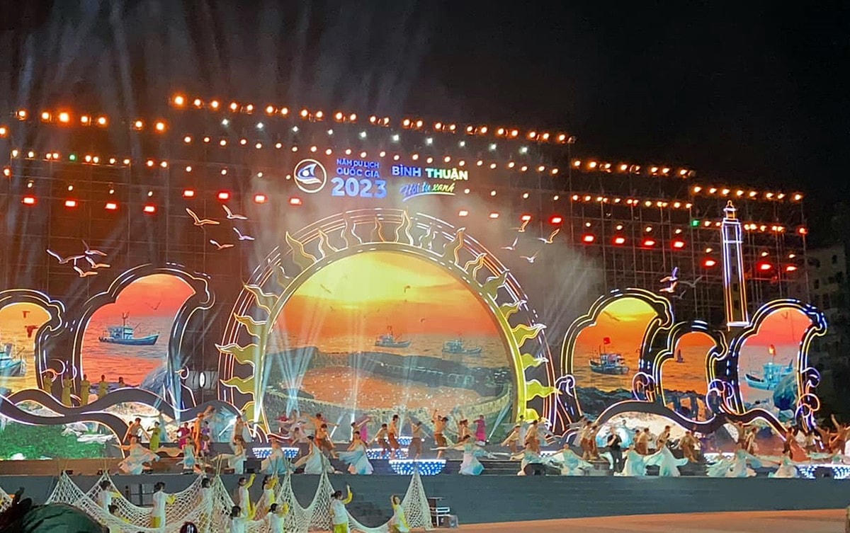  Tiết mục văn nghệ chao mừng Lễ khai mạc Năm Du lịch quốc gia 2023 - “Bình Thuận - Hội tụ xanh”.