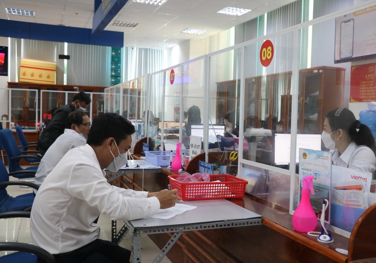 Cà Mau hướng đến xây dựng nền hành chính hiện đại, chuyên nghiệp vì Nhân dân.