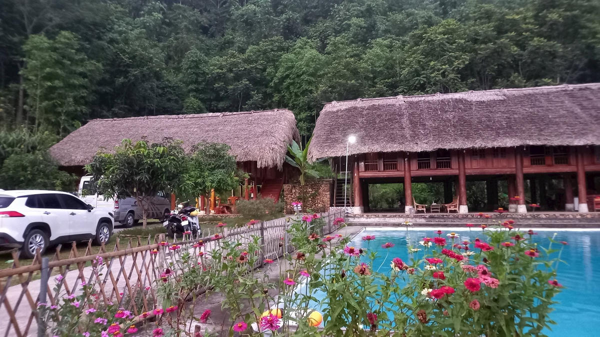 nha-san-ba-dung-trong-bai-viet-a-nhe.jpg