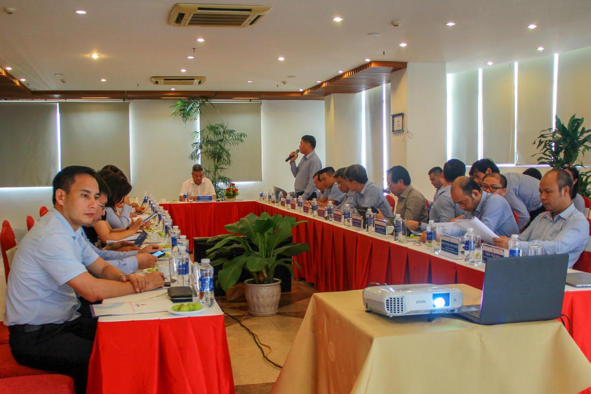  Buổi làm việc với lãnh đạo Tập đoàn Dầu khí Việt Nam (Petrovietnam) được tổ chức tại Đà Nẵng.