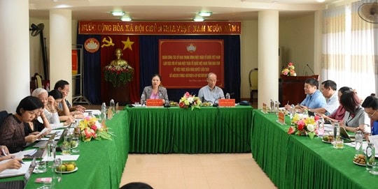Quang cảnh buổi làm việc.