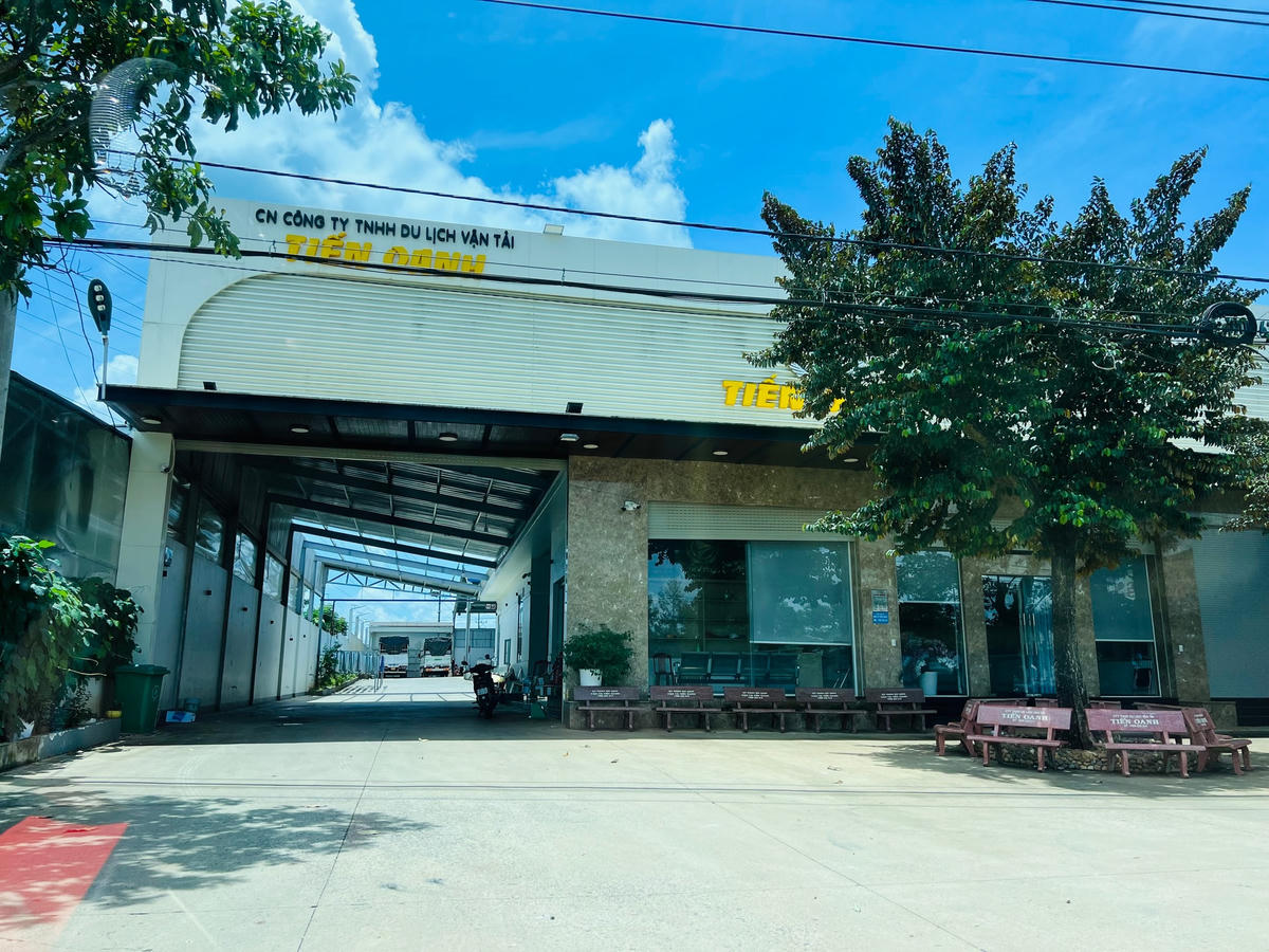 Không thể để “dân bị cưỡng chế, doanh nghiệp lại không” .