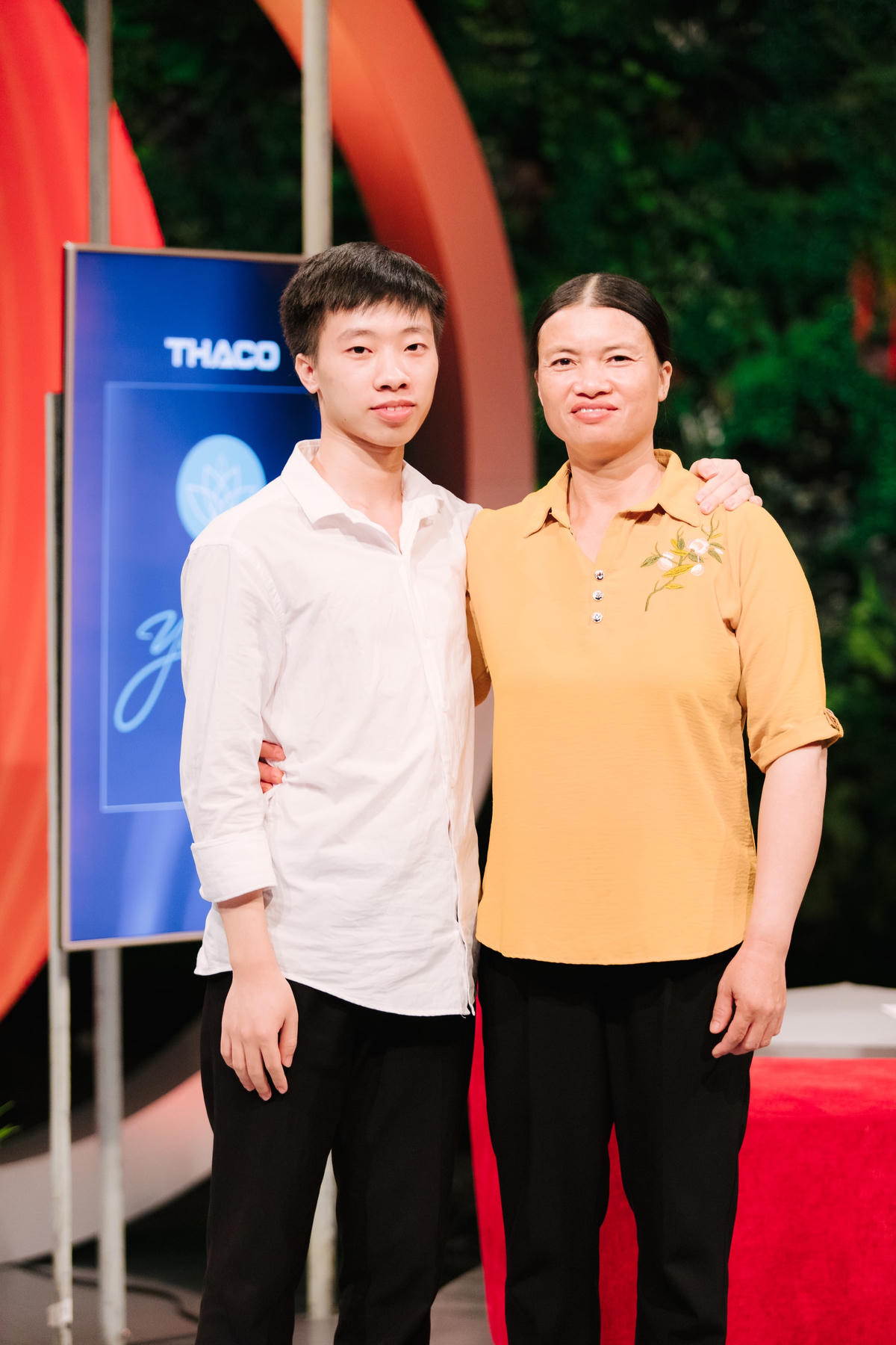 Chị Hoàng Thị Quy khiến khán giả "Trạm yêu thương" xúc động vì câu chuyện của chính mình. 