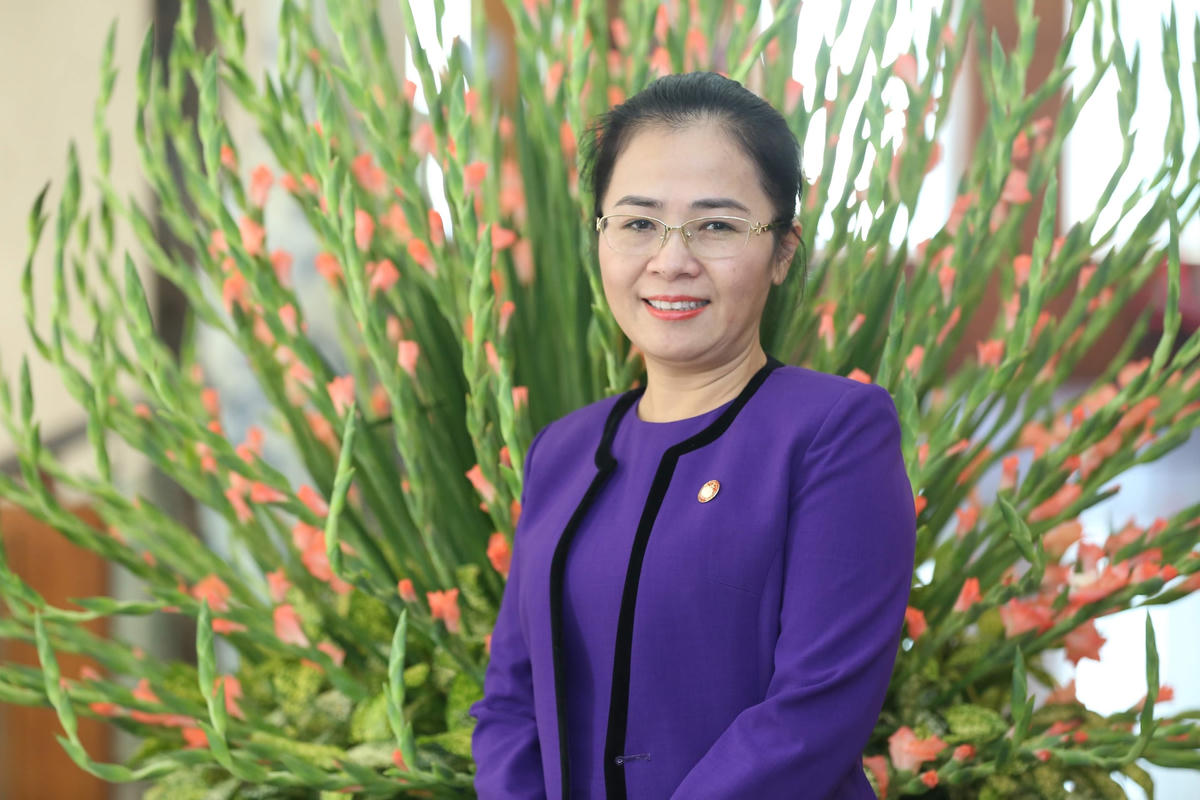 Trao yêu thương  để thắp lên hy vọng