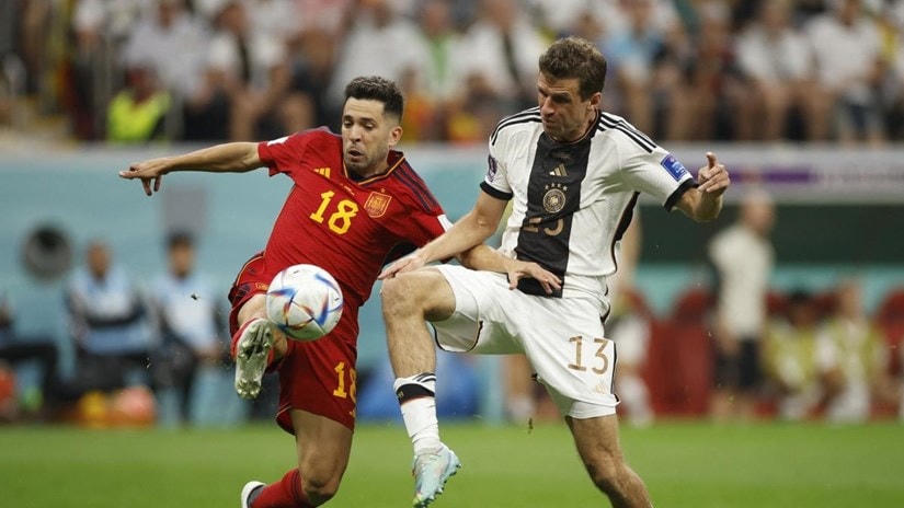 Đức và Tây Ban Nha bất phân thắng bại ở Al Bayt.(Nguồn: Reuters).