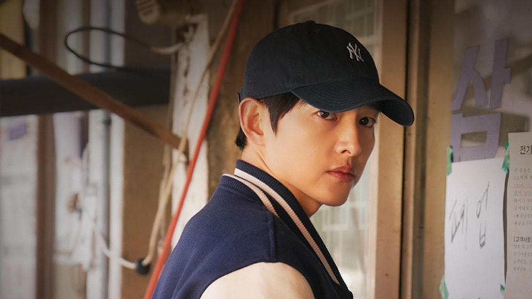 Tạo hình của Song Joong Ki trong phim "Cậu út nhà tài phiệt".