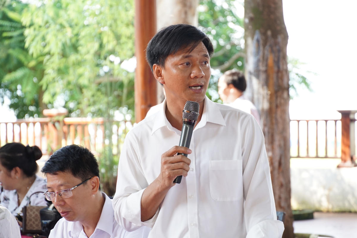 Tham luận của đại diện Ủy ban MTTQ Việt Nam tỉnh Bình Phước được hội nghị đánh giá cao. (Ảnh: mạnh Thìn).