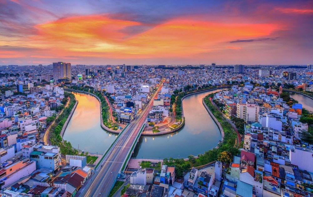 Nhờ công nghiệp hóa, hiện đại hóa mà tốc độ đô thị hóa tăng nhanh, không gian đô thị được mở rộng, trở thành động lực quan trọng thúc đẩy phát triển kinh tế - xã hội.  