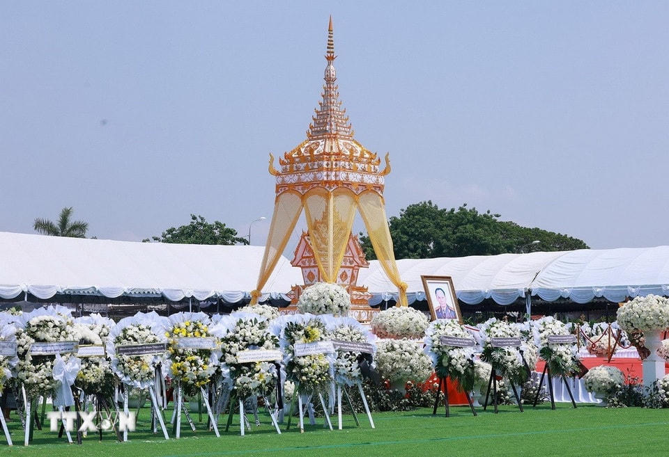 Lễ truy điệu nguyên Chủ tịch Đảng Nhân dân Cách mạng Lào, nguyên Chủ tịch nước Lào Khamtay Siphandone. (Ảnh: Dương Giang/TTXVN)