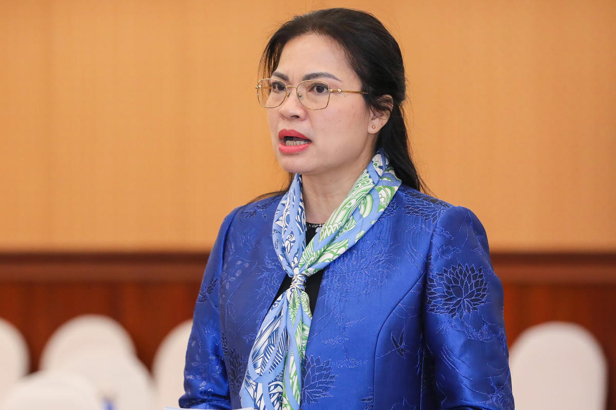 Bà Hà Thị Nga, Chủ tịch Hội LHPN Việt Nam phát biểu.