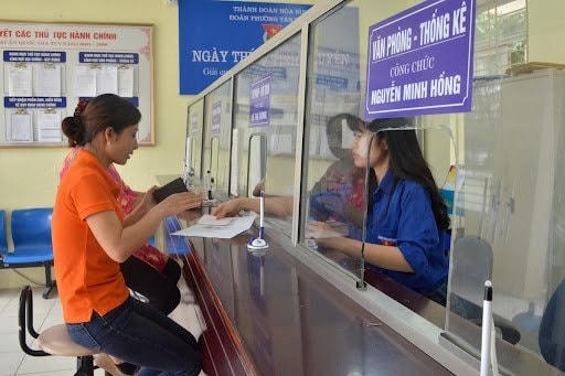Cơ chế một cửa, cơ chế một cửa liên thông tiếp tục thực hiện hiệu quả tại Bộ phận một cửa các cấp ở Hoà Bình.
