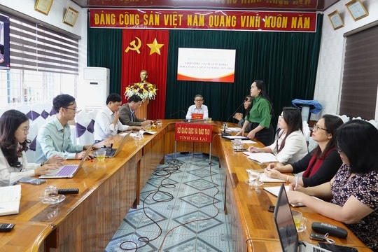  Quang cảnh hội thảo.
