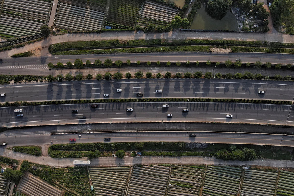 Con đường này được khánh thành vào đầu năm 2015, có tổng mức đầu tư 6.742 tỷ đồng.