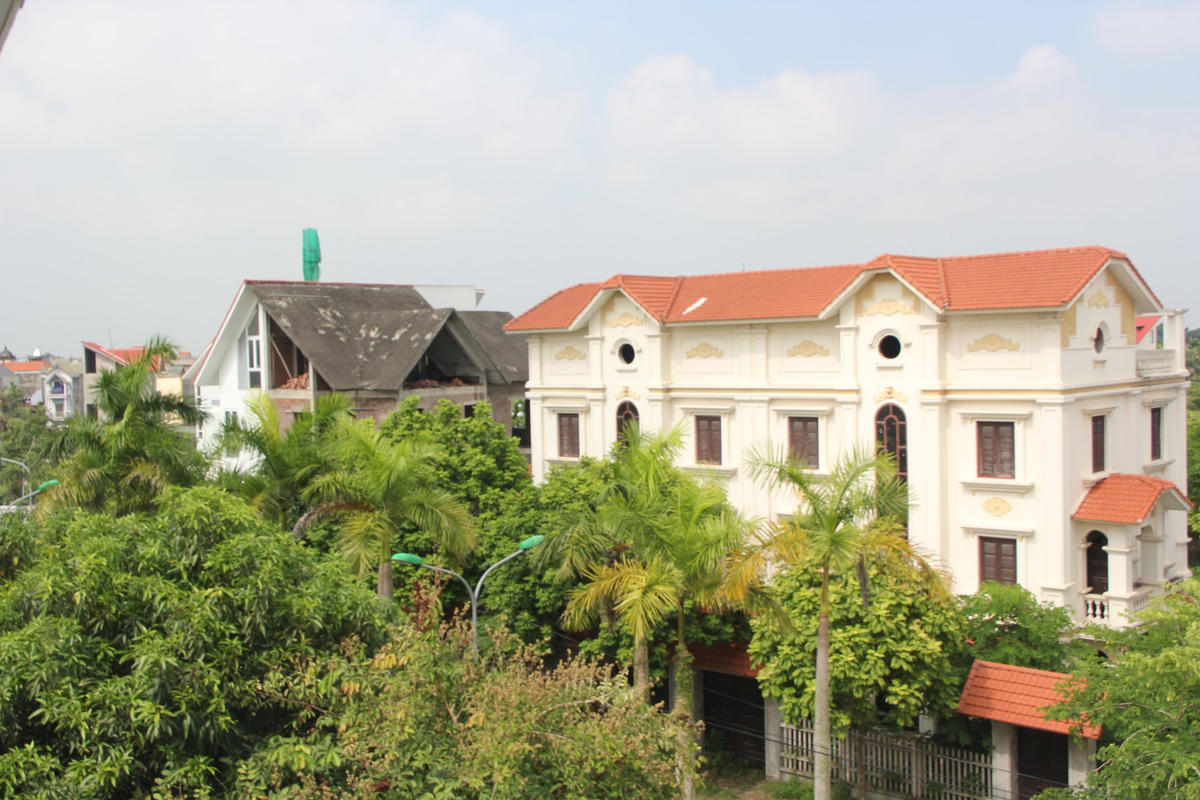 Lúc Dự án triển khai được kỳ vọng sẽ trở thành khu quần thể đa chức năng gồm: Khu nhà biệt thự, chung cư, trung tâm thương mại, công viên cây xanh, hệ thống hồ điều hòa sinh thái trải dài. Trên khu đất Dự án được xây dựng 258 lô biệt thự, chia làm 4 khu song lập.