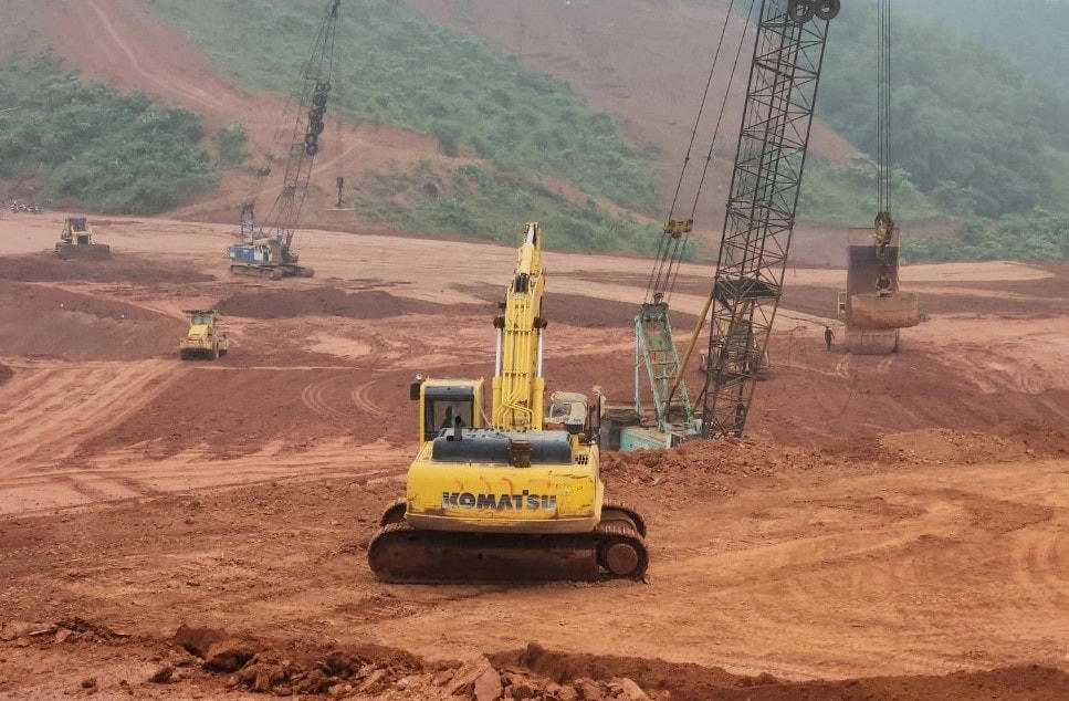 San lấp trái phép hơn 30ha đất rừng, Công ty Xuân Thiện Thanh Hóa 2 và 3 bị xử phạt 140 triệu đồng. Ảnh: Quốc Toản.