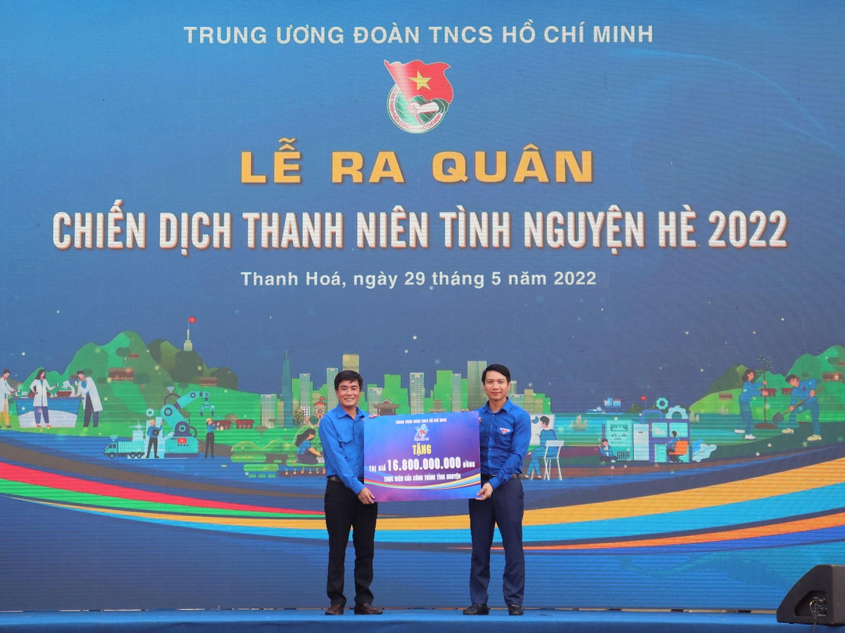 16,8 tỷ đồng được trao tặng cho Tỉnh đoàn Thanh Hoá để thực hiện các công trình tình nguyện.