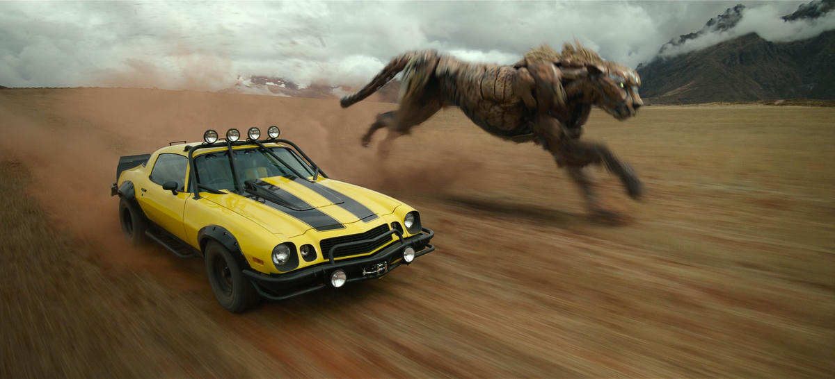 "Transformers: Quái thú trỗi dậy" sẽ đưa khán giả lạc vào cuộc phiêu lưu giữa các autoboot. 